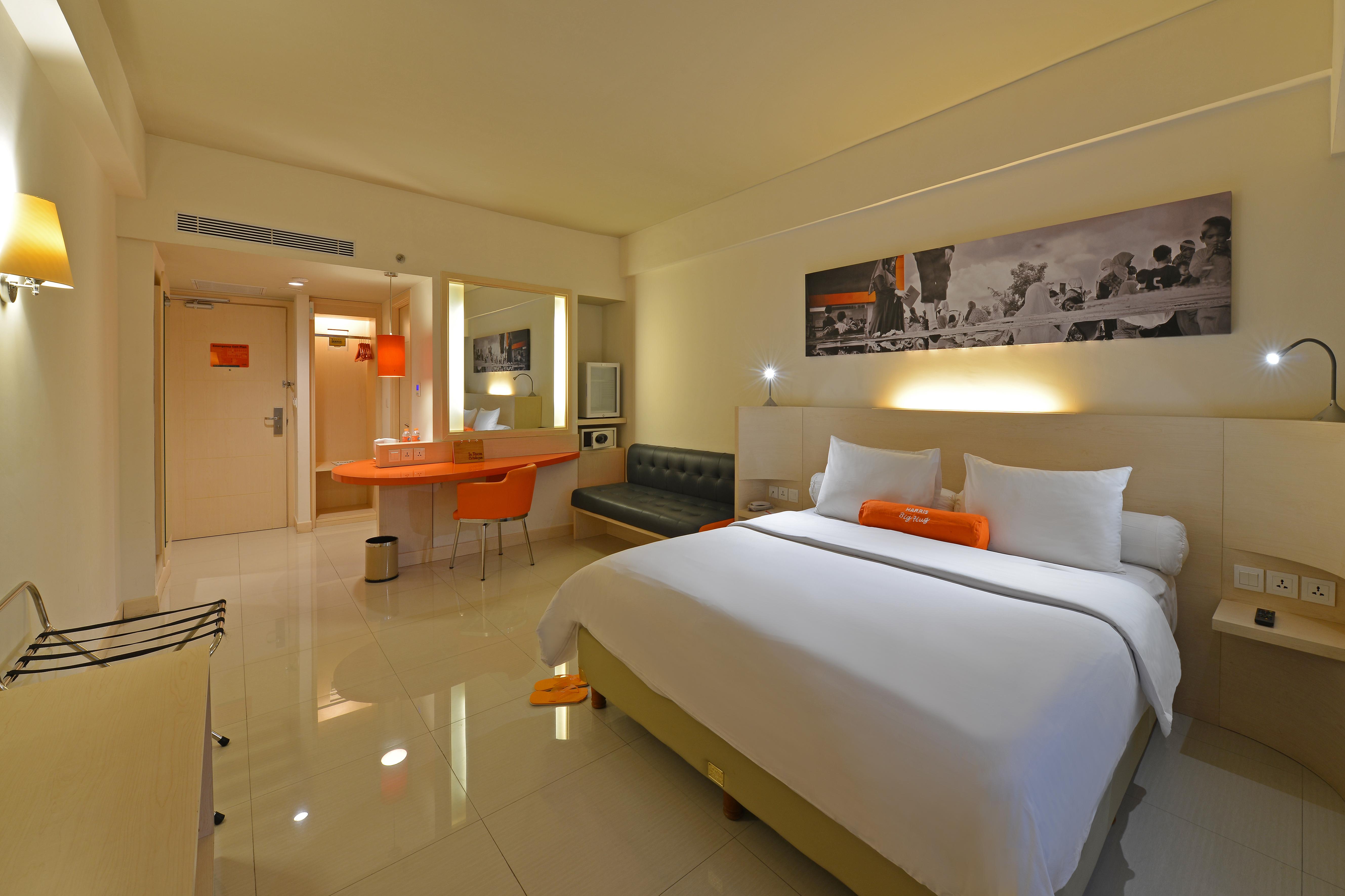 HARRIS Hotel & Conventions Ciumbuleuit - Bandung Buitenkant foto